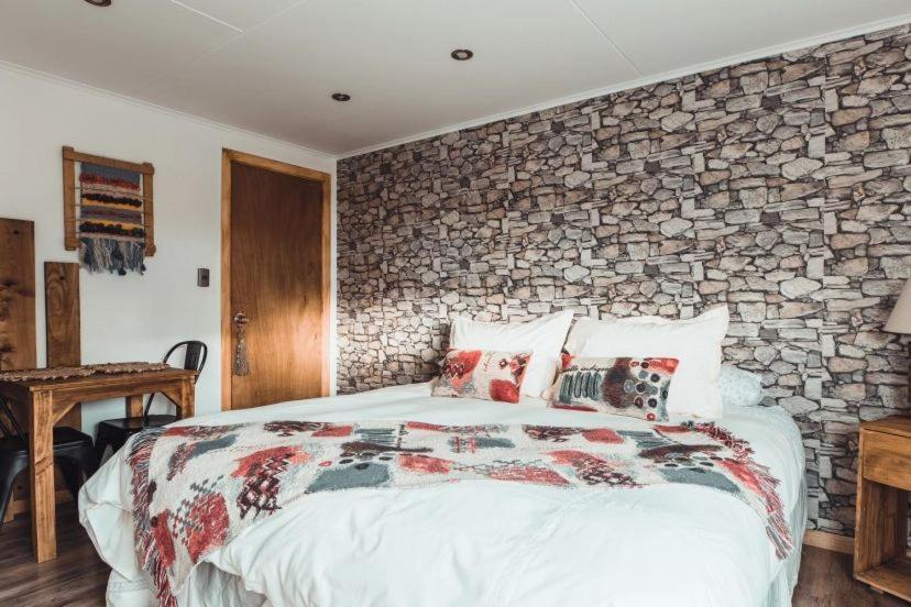 Hostal Lago Condor Puerto Natales Dış mekan fotoğraf