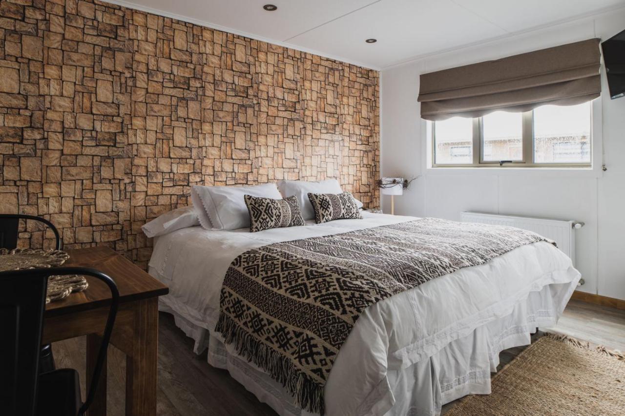 Hostal Lago Condor Puerto Natales Dış mekan fotoğraf